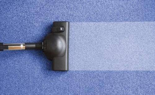 Чистка коврового покрытия в домашних условиях