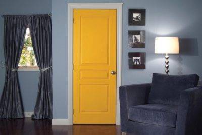 Как правильно подобрать цвет межкомнатных дверей