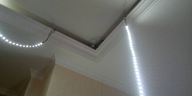 установка светодиодной ленты на потолок