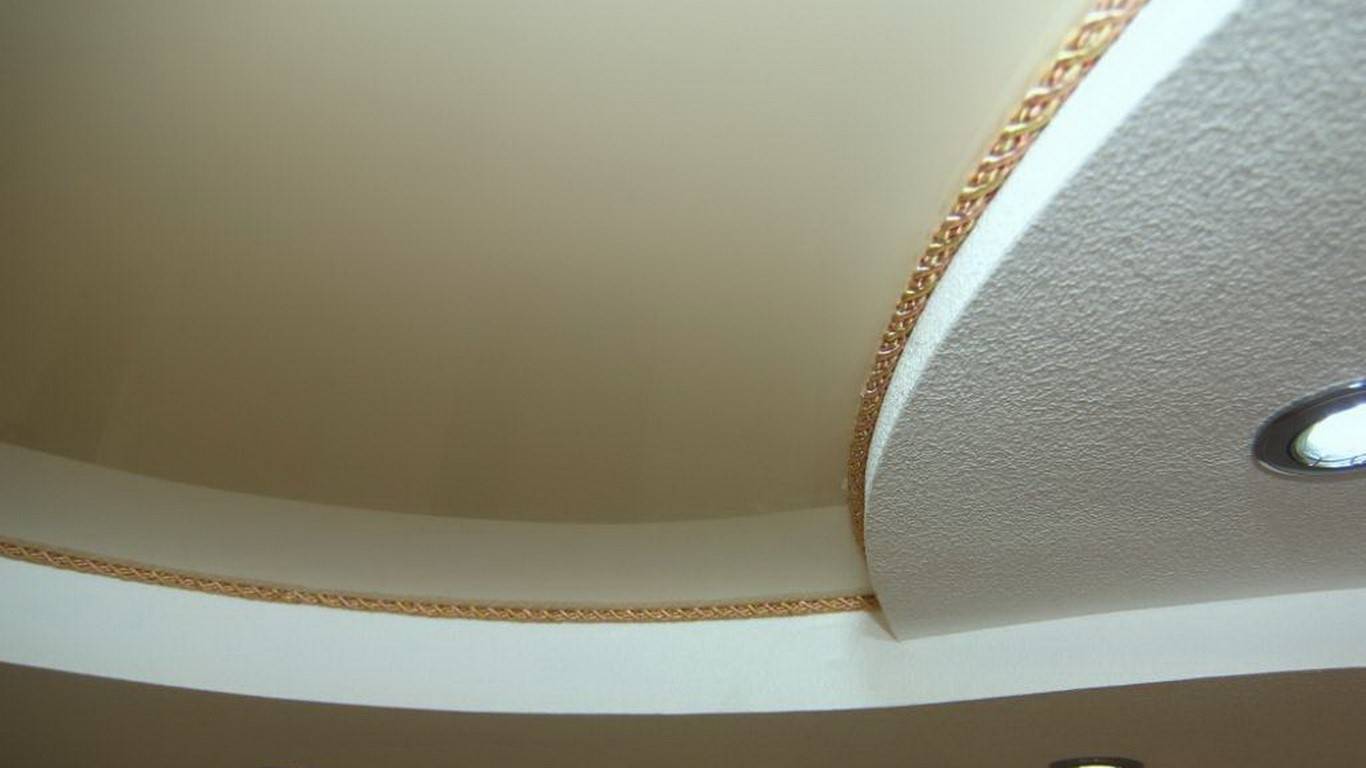 кантик на натяжной потолок фото