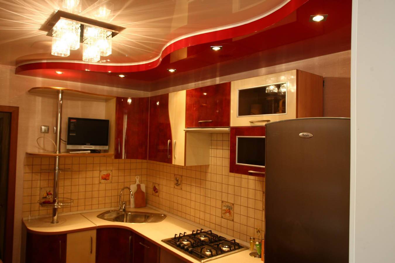 Потолки на кухне фото дизайнерские работы